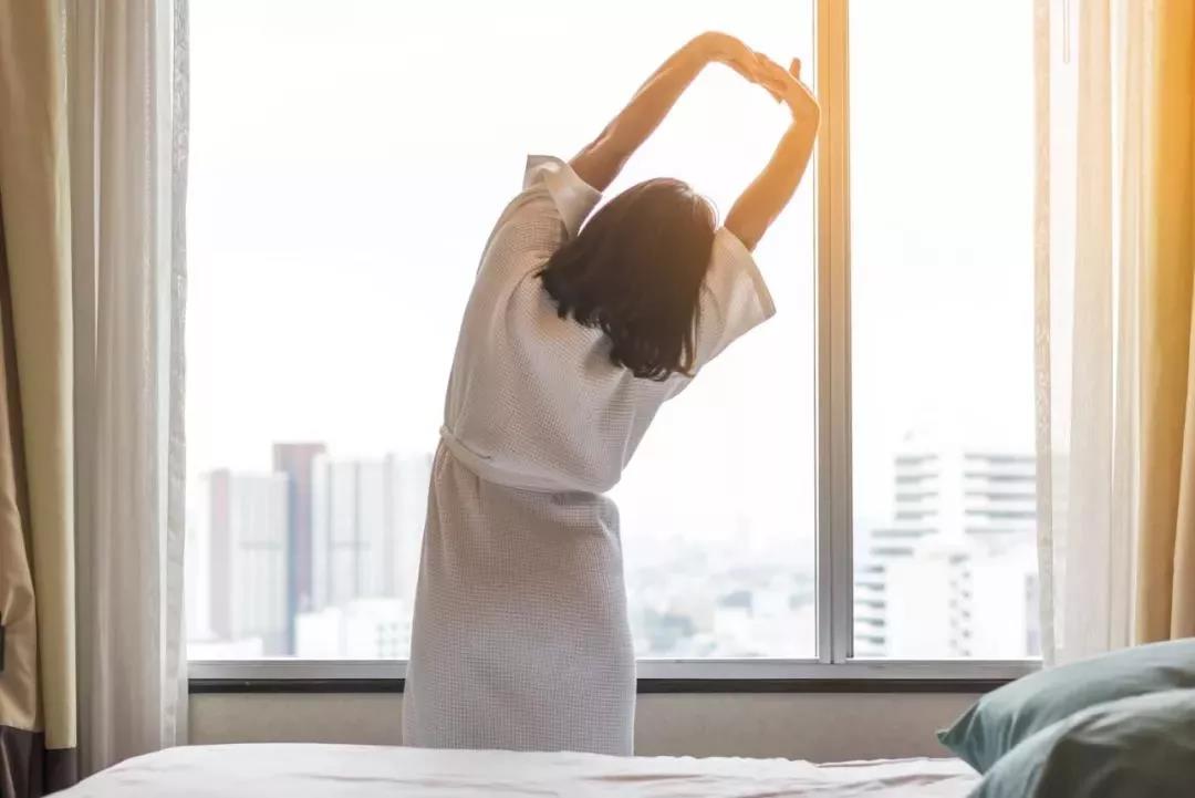 晨起這7個癥狀，說明虛寒入骨，此時艾灸正當(dāng)時!